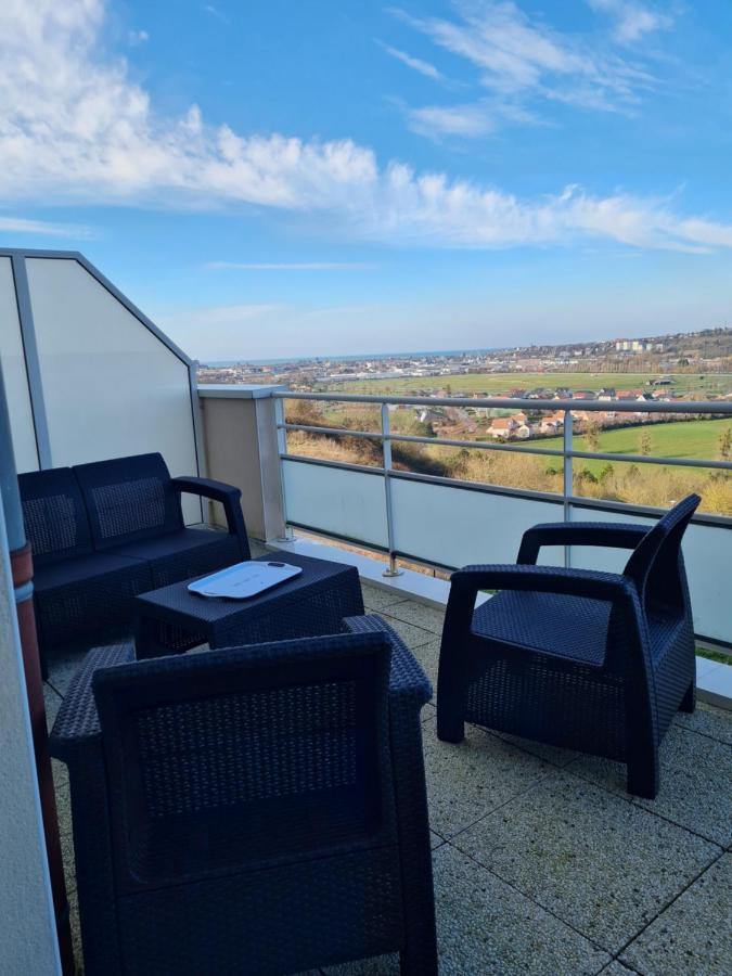 Апартаменты Le Panorama, Echappee Mer Dieppe & Parking Prive Rouxmesnil-Bouteilles Экстерьер фото